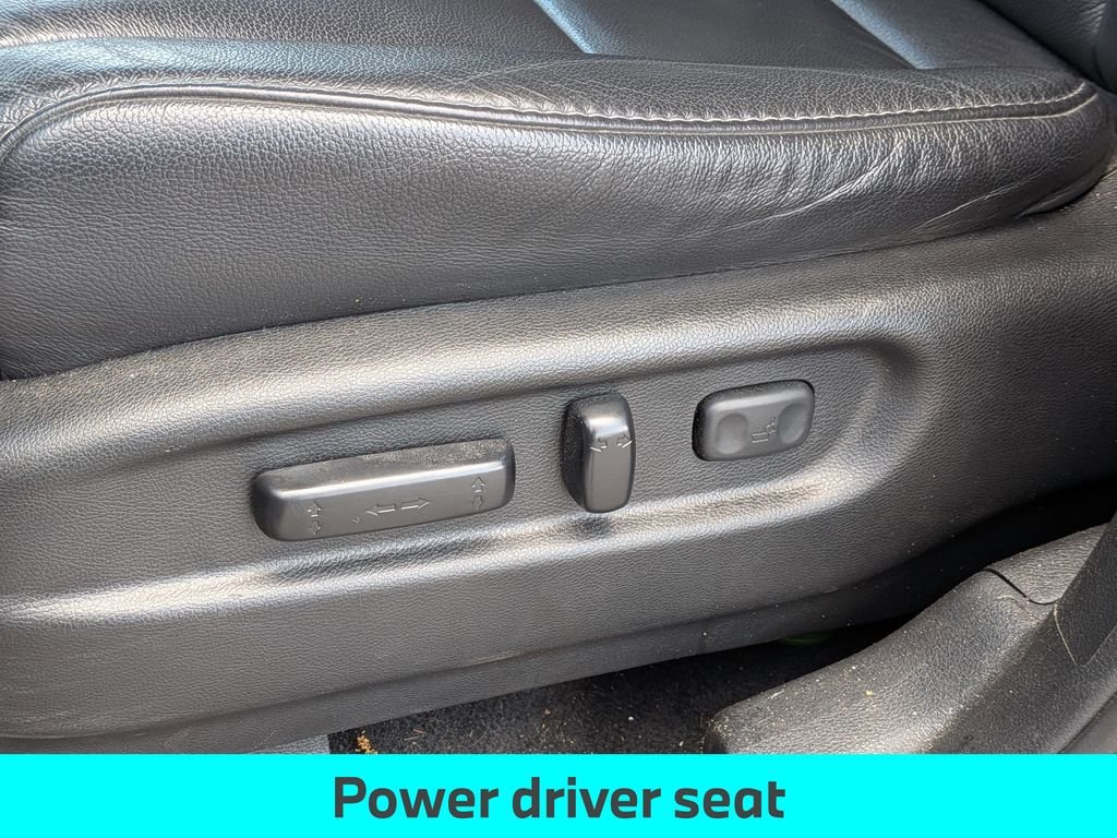 Used 2022 Black Honda EX-L image 16