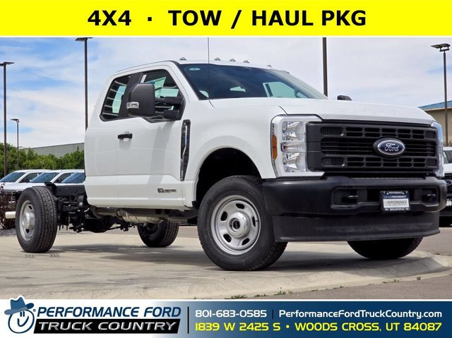 2026 Ford Super Duty F-350 SRW XL