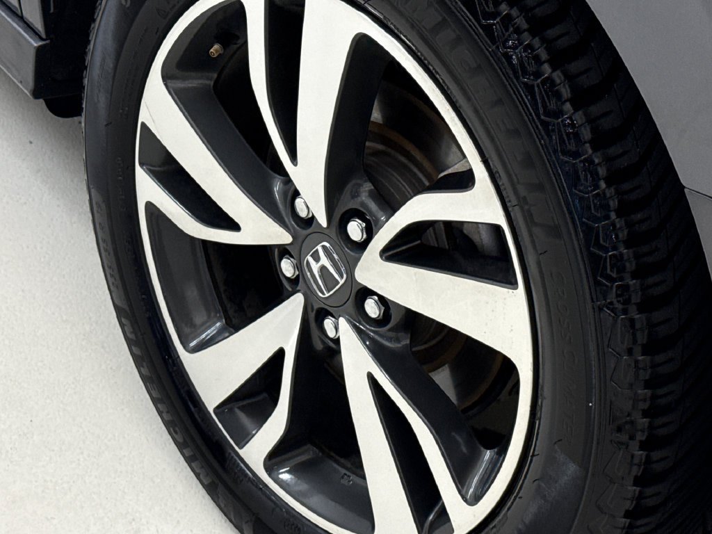 2024 Honda Odyssey Touring - Photo 46