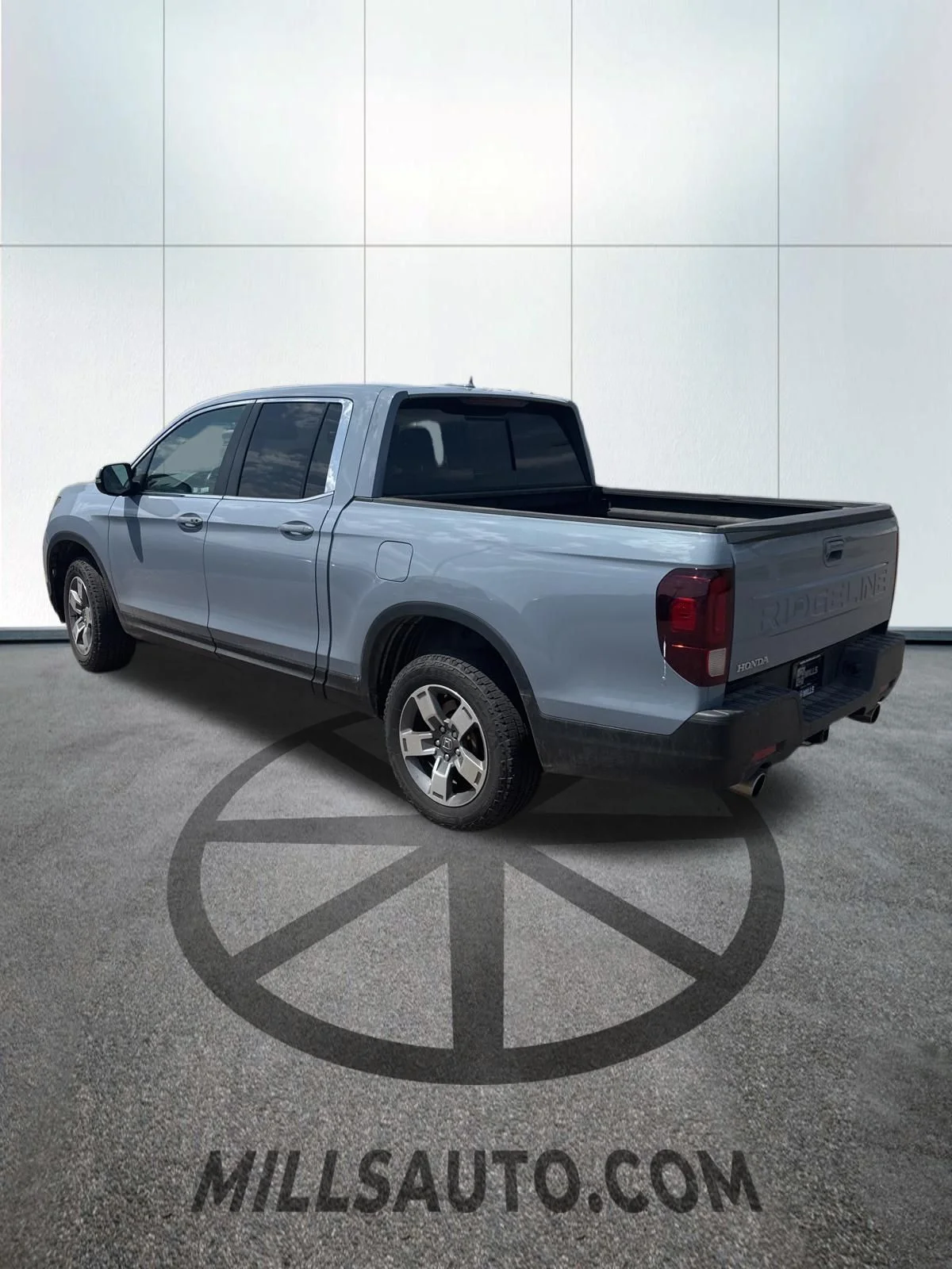 Certified Used 2024 Sonic Gray Pearl Honda RTL image 6