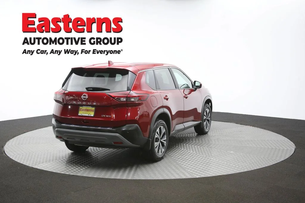 Used 2023 Red Nissan SV image 37