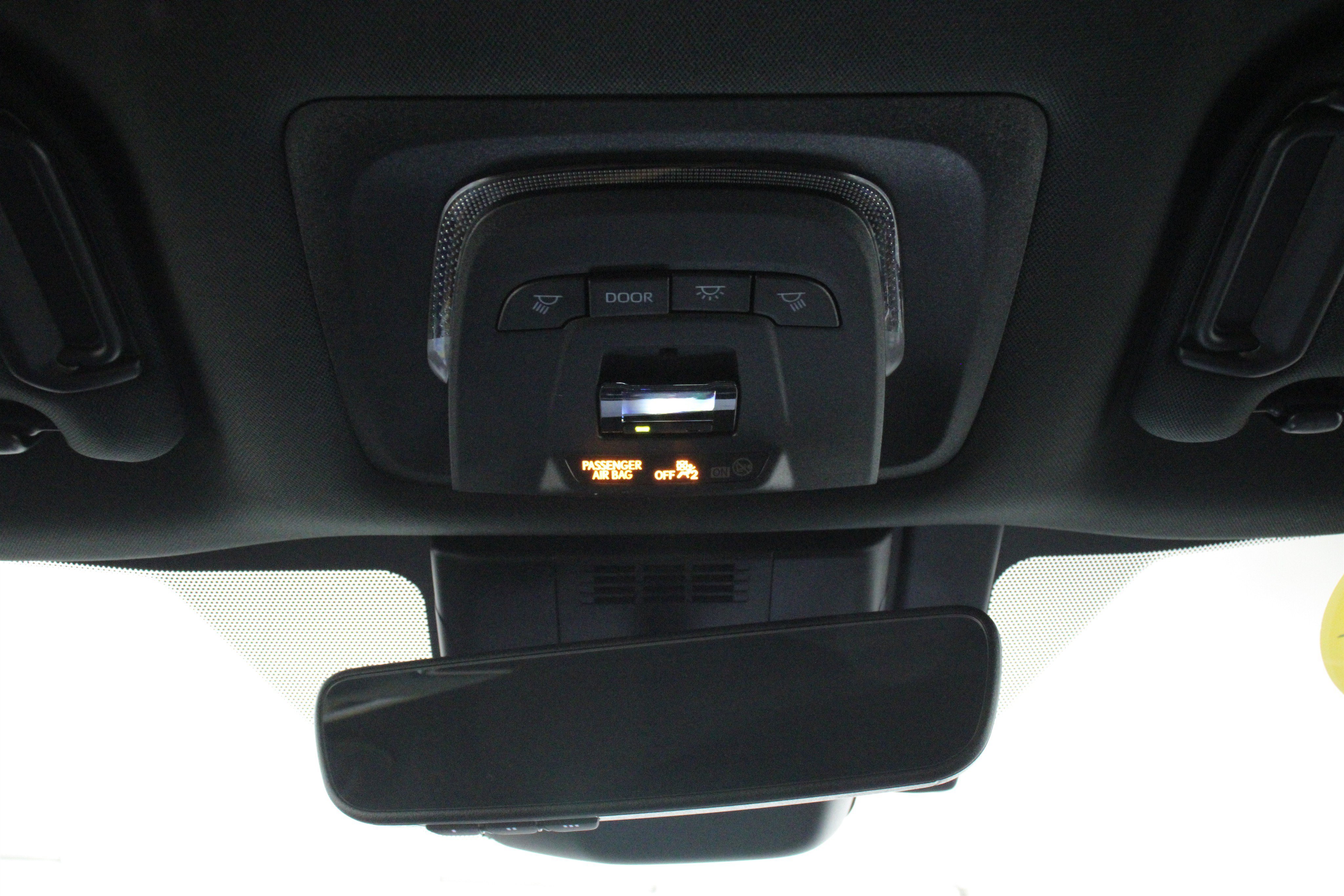 New 2026 Wind Chill Pearl Toyota XSE image 24