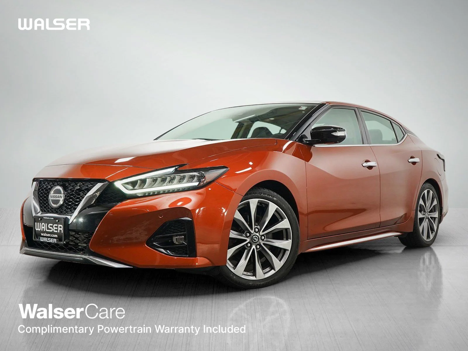 2022 Nissan Maxima Platinum's photo