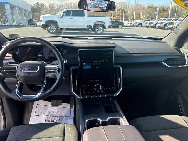 Used 2025 Silver GMC Elevation image 12