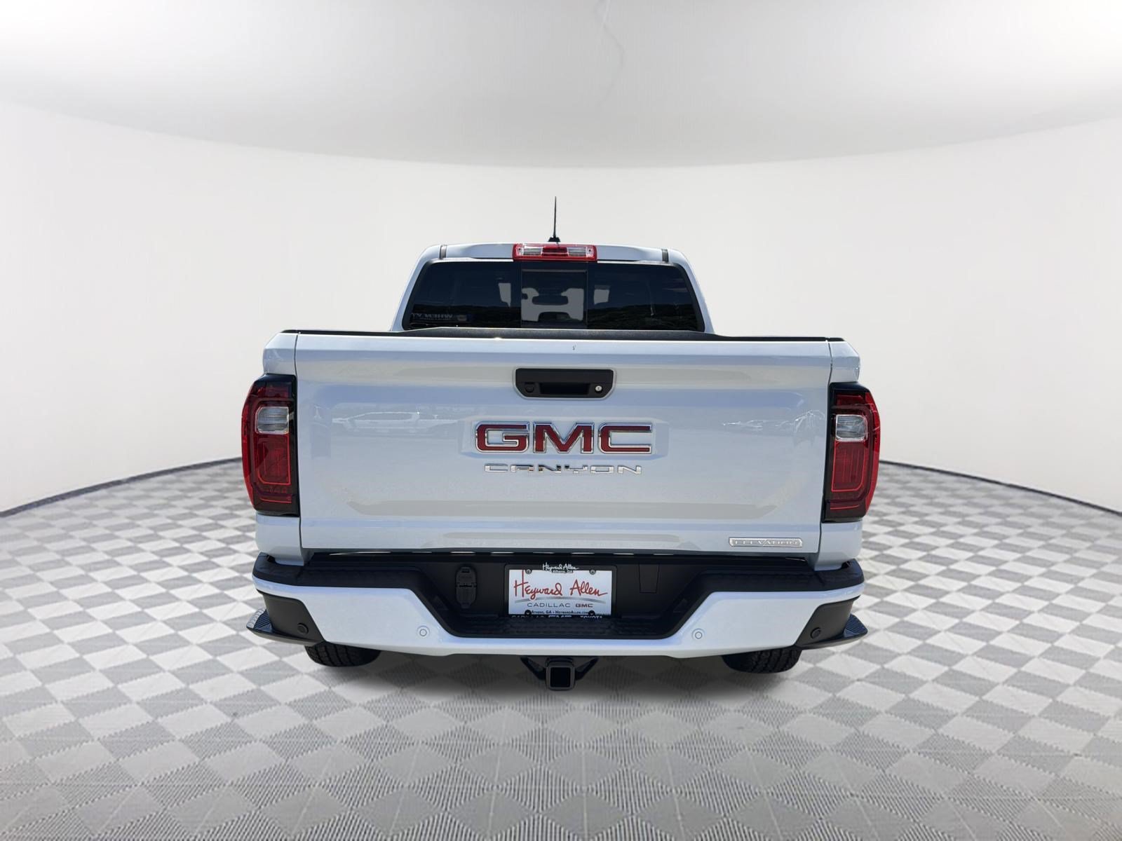New 2026 Summit White GMC Elevation image 4