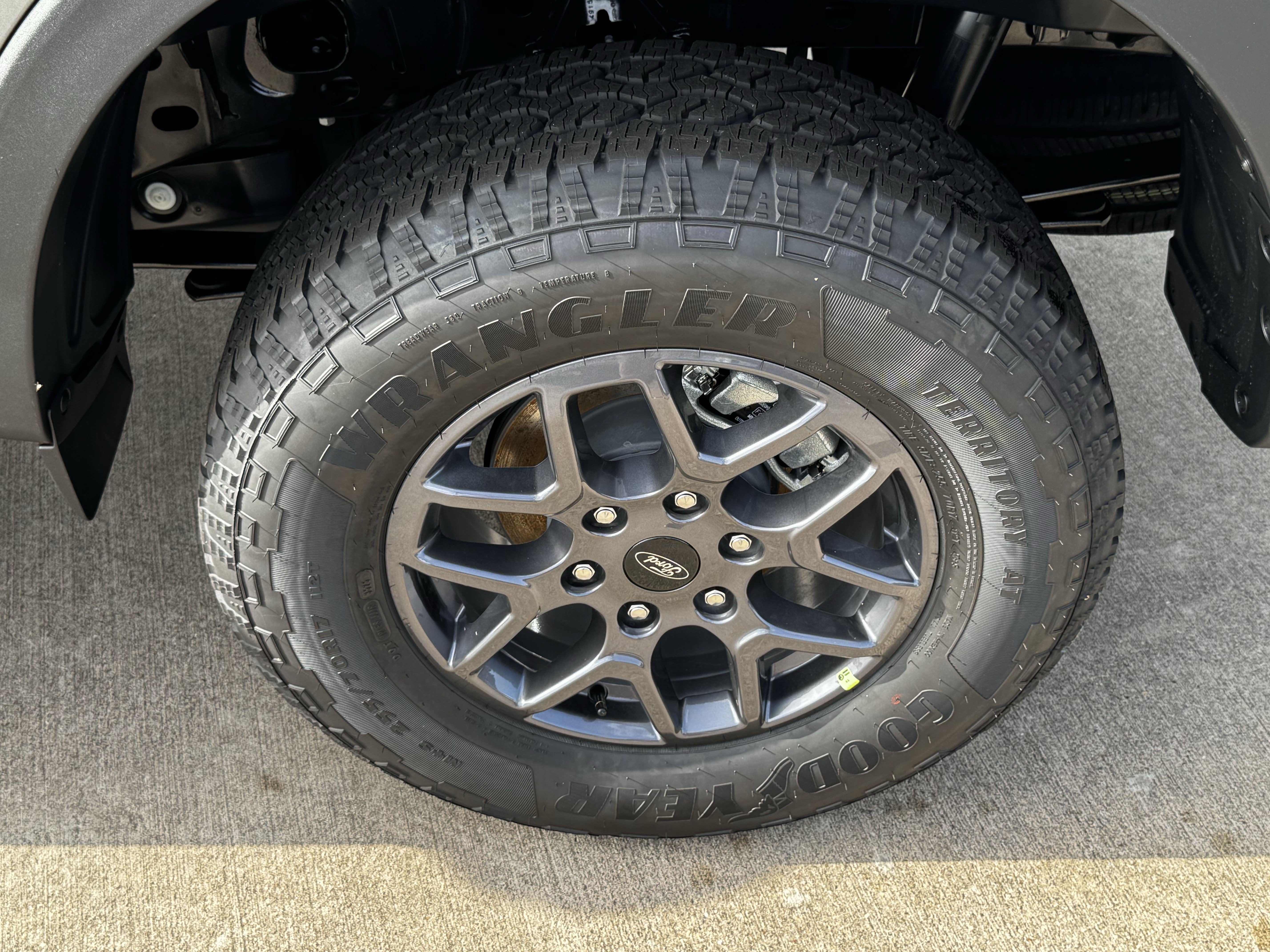 New 2026 Carbonized Gray Metallic Ford XLT image 8