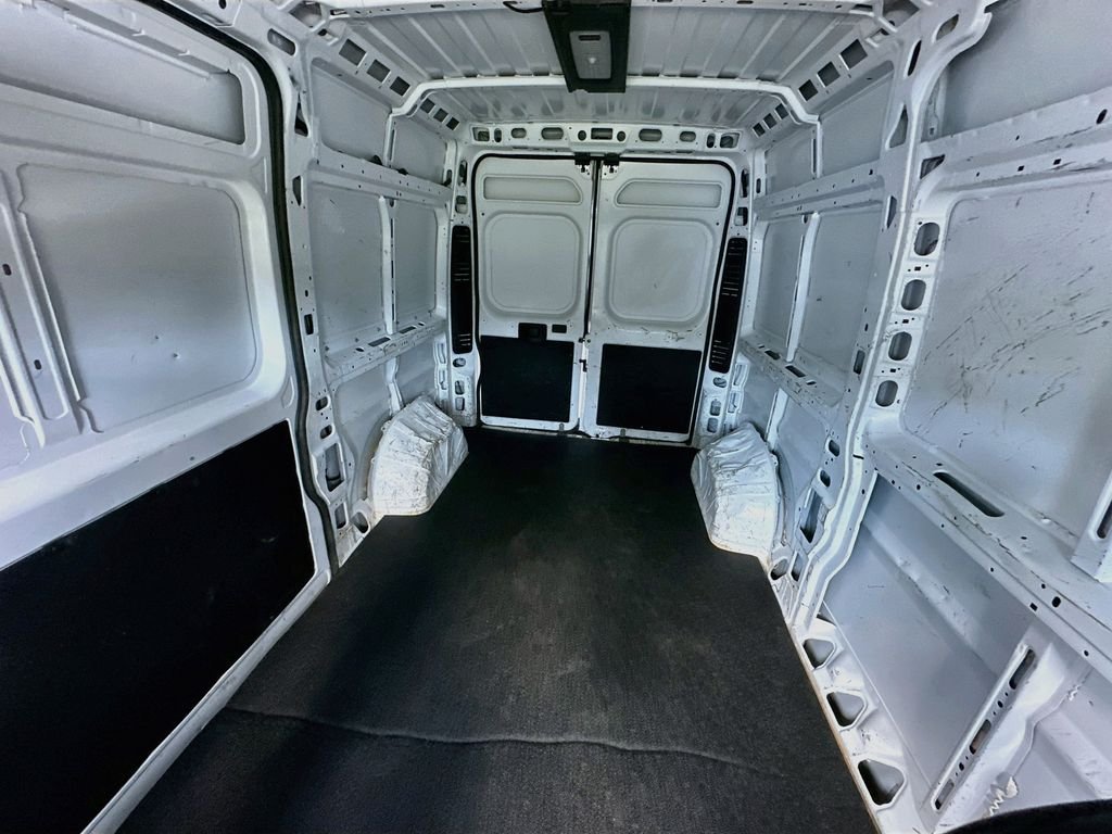 Used 2025 White Ram High Roof image 23