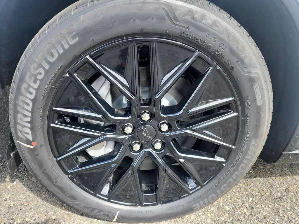 New 2026 White Ford Premium image 34