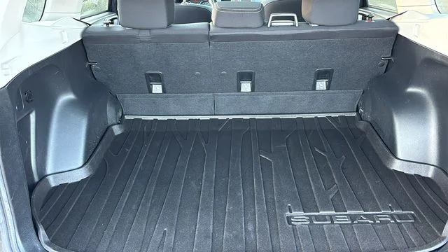 Used 2017 Black Subaru 2.5i Premium image 30