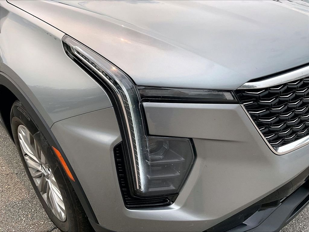 Used 2024 Argent Silver Metallic Cadillac Premium Luxury image 29