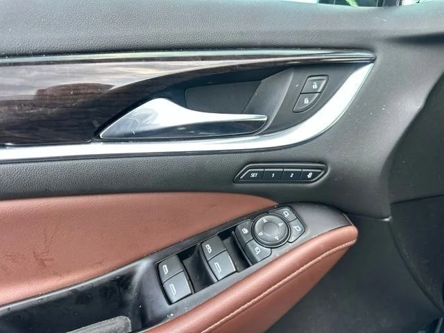 Used 2019 Gray Buick Avenir image 43