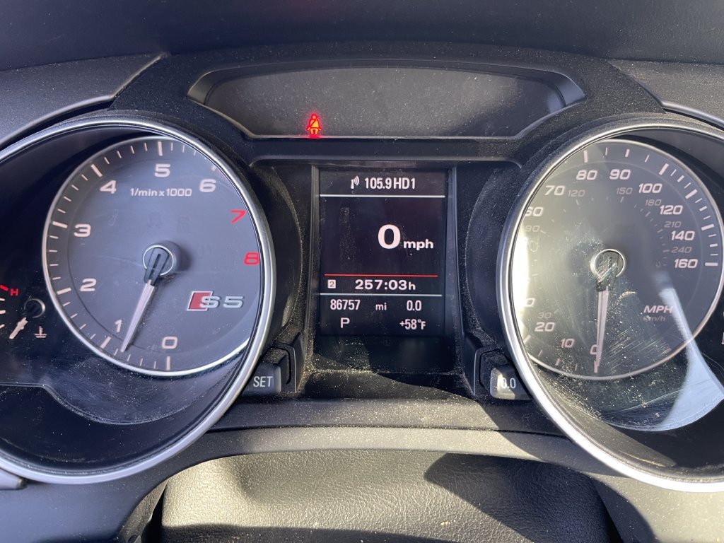 Used 2014 Red Audi 3.0T Prestige image 5