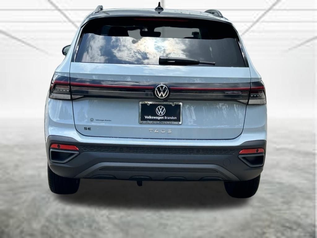 New 2026 Gray Volkswagen 1.5T SE Black image 3