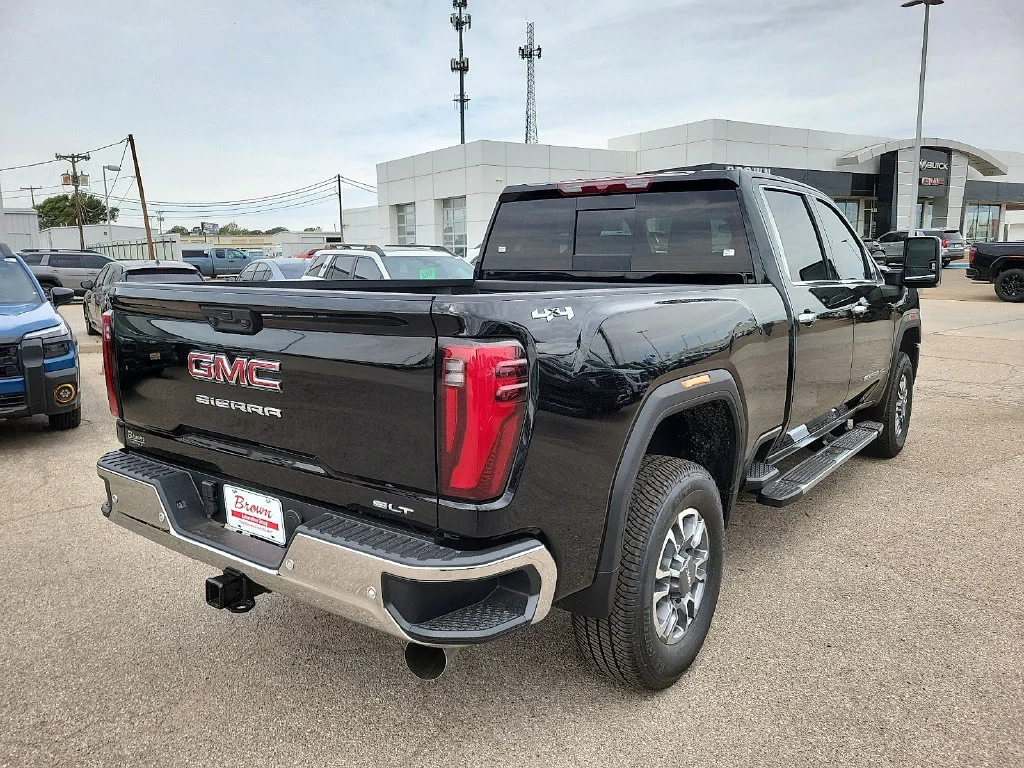 2026 GMC Sierra 2500HD SLT - Photo 10