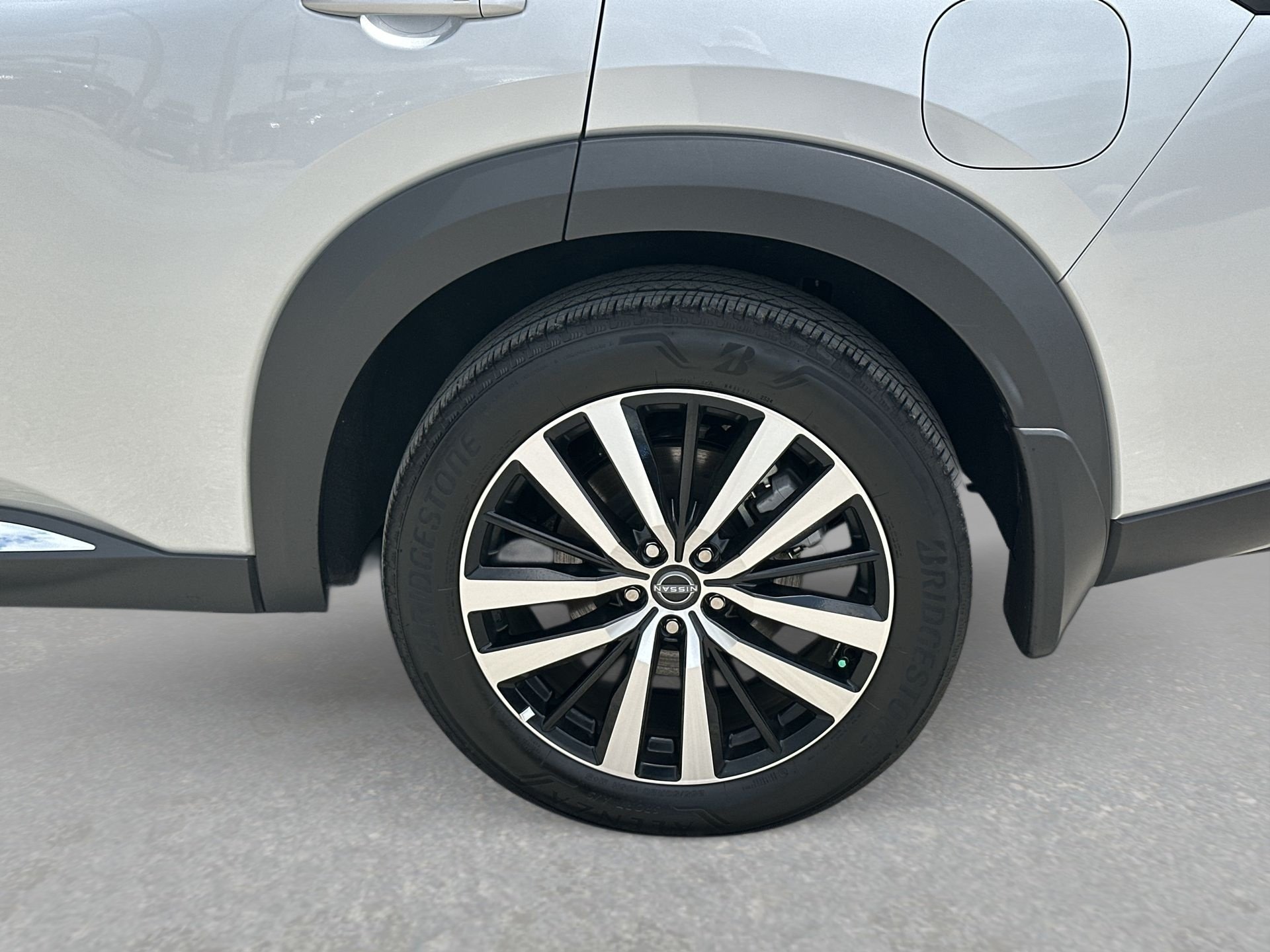 2024 Nissan Pathfinder Platinum - Photo 33