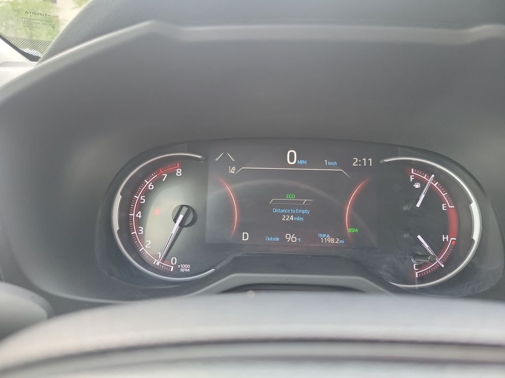Certified Used 2024 White Toyota XLE image 21