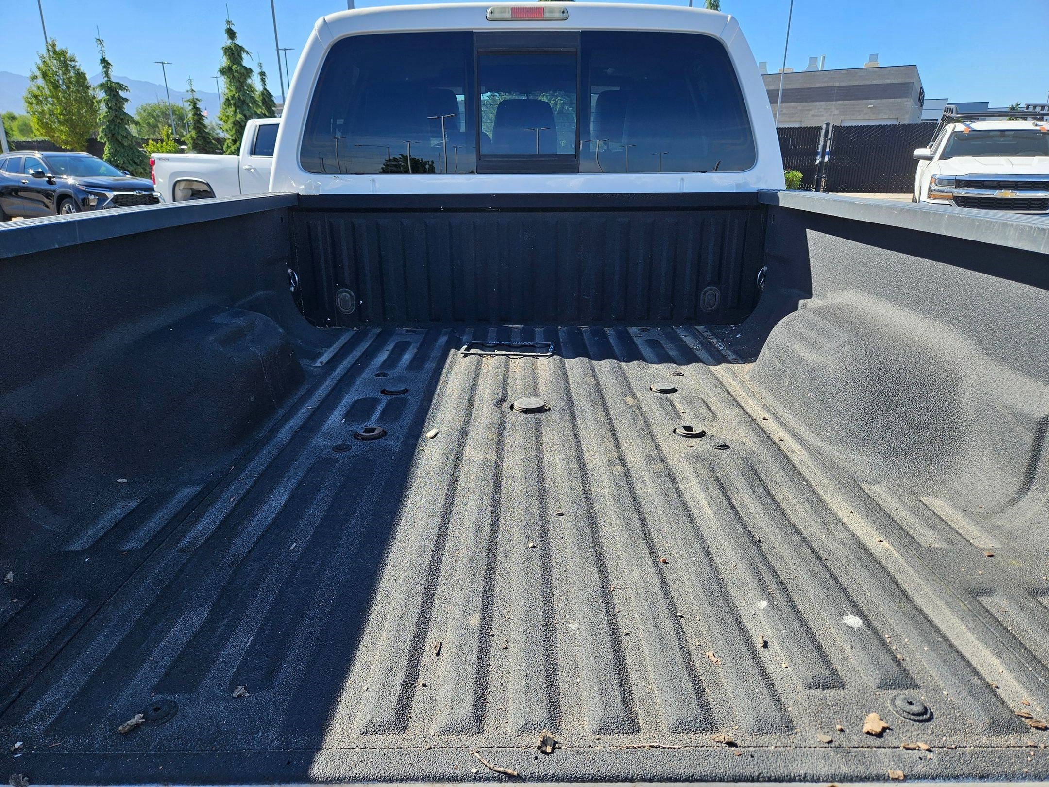 Used 2016 White Ford Lariat image 30