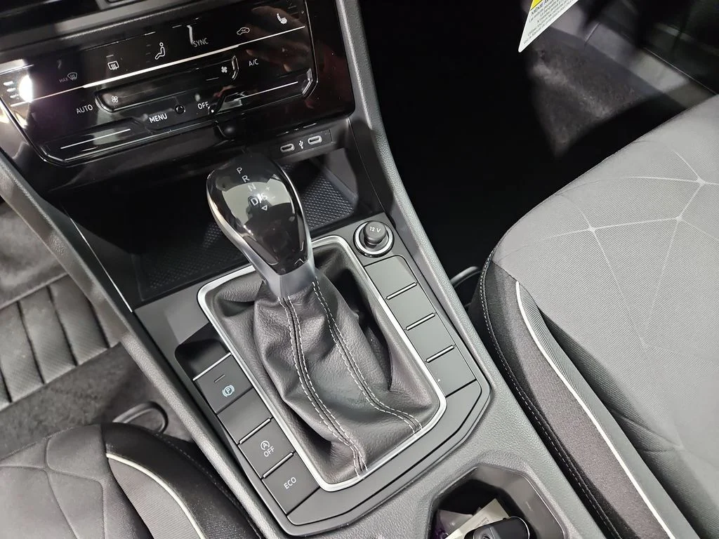 2026 Volkswagen Jetta Sport - Photo 22