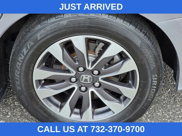 Certified Used 2022 Lunar Silver Metallic Honda EX-L image 15