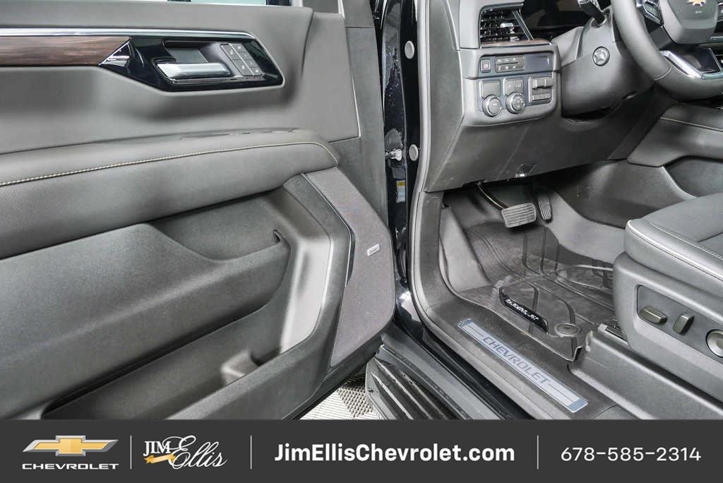 2026 Chevrolet Tahoe Premier - Photo 8