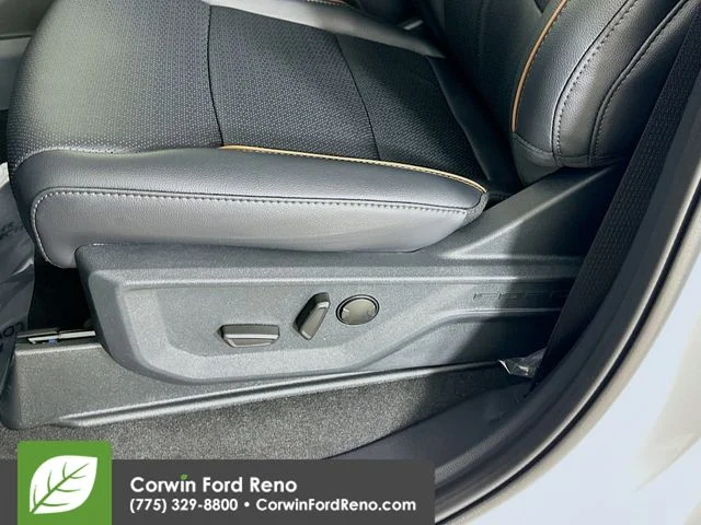New 2026 Oxford White Ford Lariat image 21