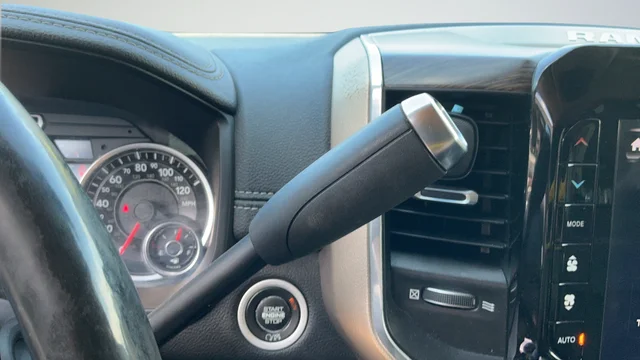Used 2019 Brown Ram Laramie image 18