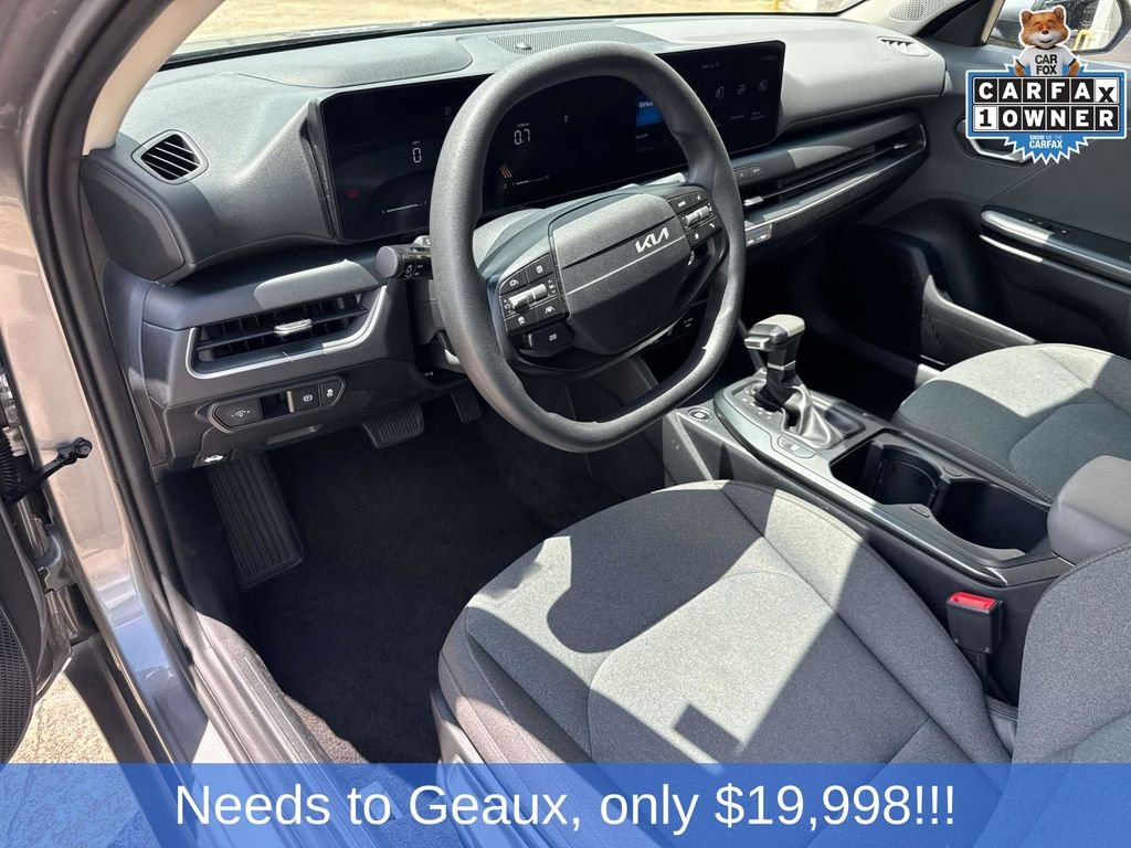 Used 2025 Gray Kia LXS image 34