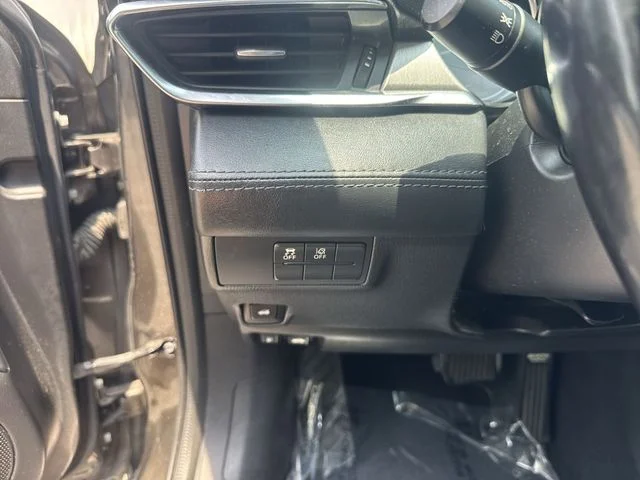 Used 2018 Silver Mazda Grand Touring Reserve image 24
