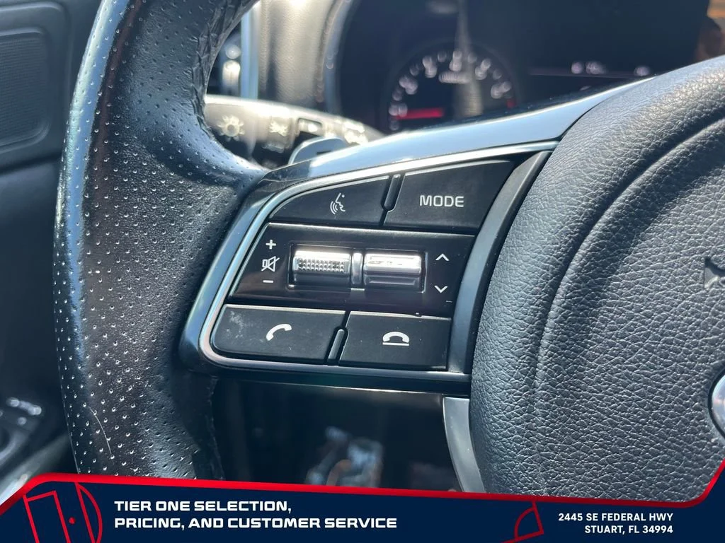 Used 2022 Gray Kia SX Turbo image 28