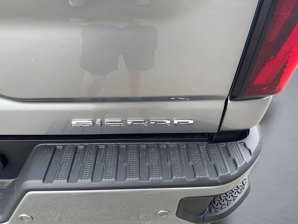 New 2026 Sterling Metallic GMC Denali Ultimate DRW image 39