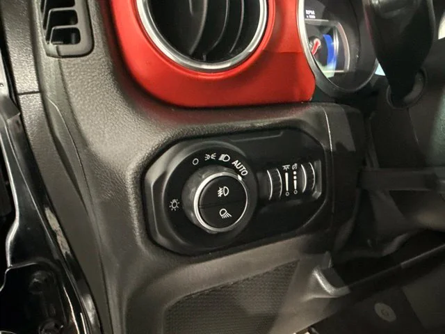 Used 2021 Black Jeep Rubicon image 17