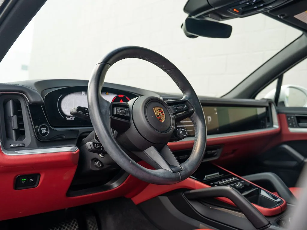 Used 2024 White Porsche Base image 4