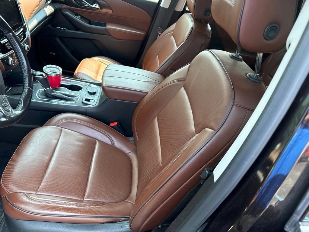 Used 2018 SABLE BROWN METALLIC Chevrolet High Country image 16