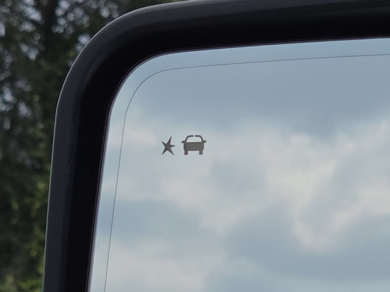 New 2026 Summit White GMC SLT image 11