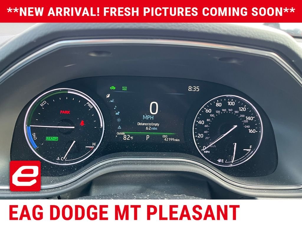 Used 2022 Red Toyota XLE Plus image 8