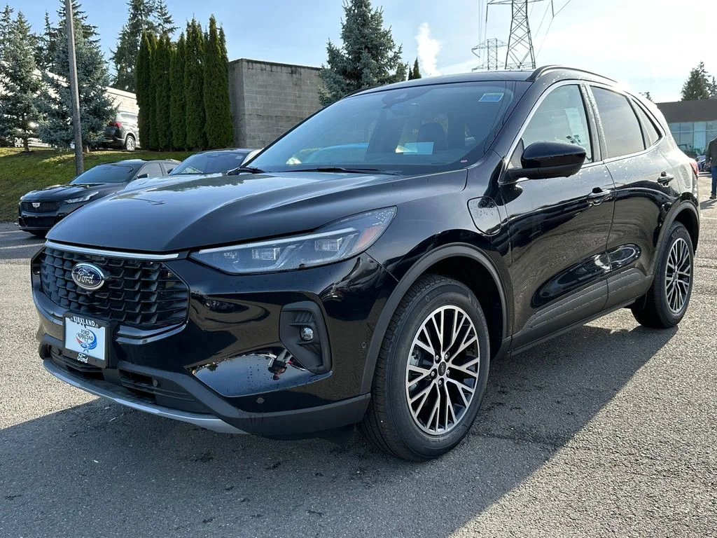 New 2024 Black Ford Base image 3