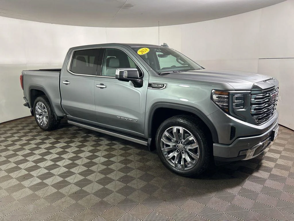 Used 2024 Sterling Metallic GMC Denali image 8