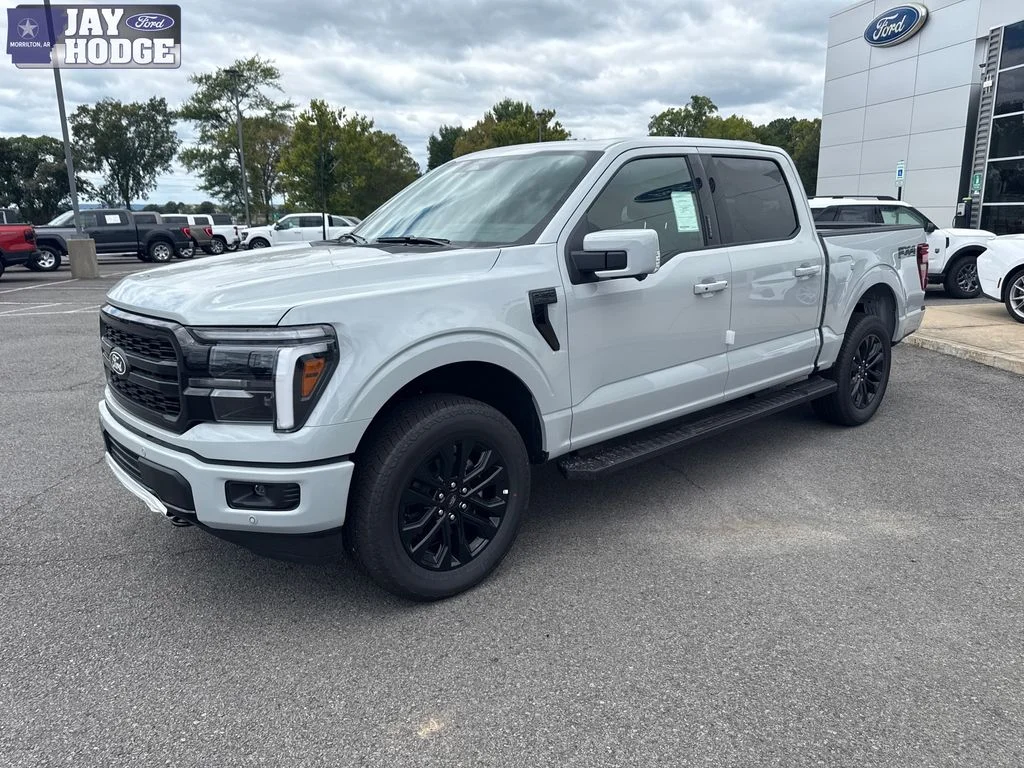 New 2026 Avalanche Ford Lariat® image 2