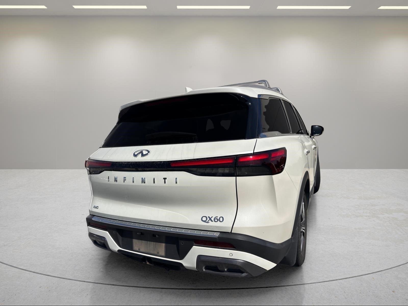 Used 2024 Majestic White INFINITI SENSORY image 15