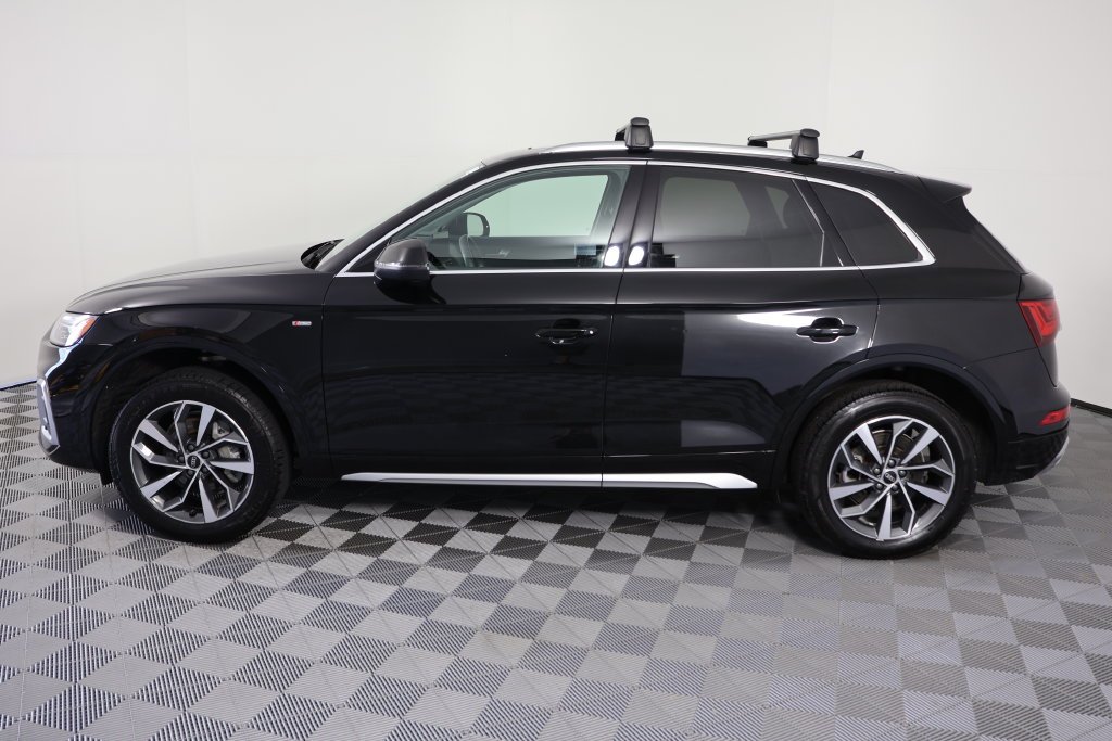 Used 2024 Mythos Black Metallic Audi 45 S line Premium Plus image 5