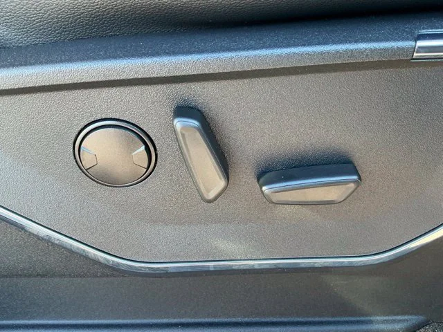 Certified Used 2023 Gray Metallic Ford Lariat image 31