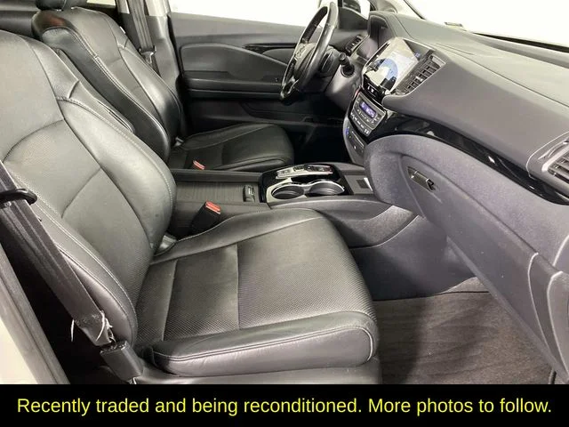 Used 2019 White Honda Elite image 10
