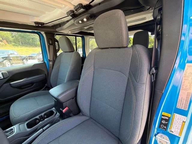 Certified Used 2025 Blue Jeep Sport S image 20
