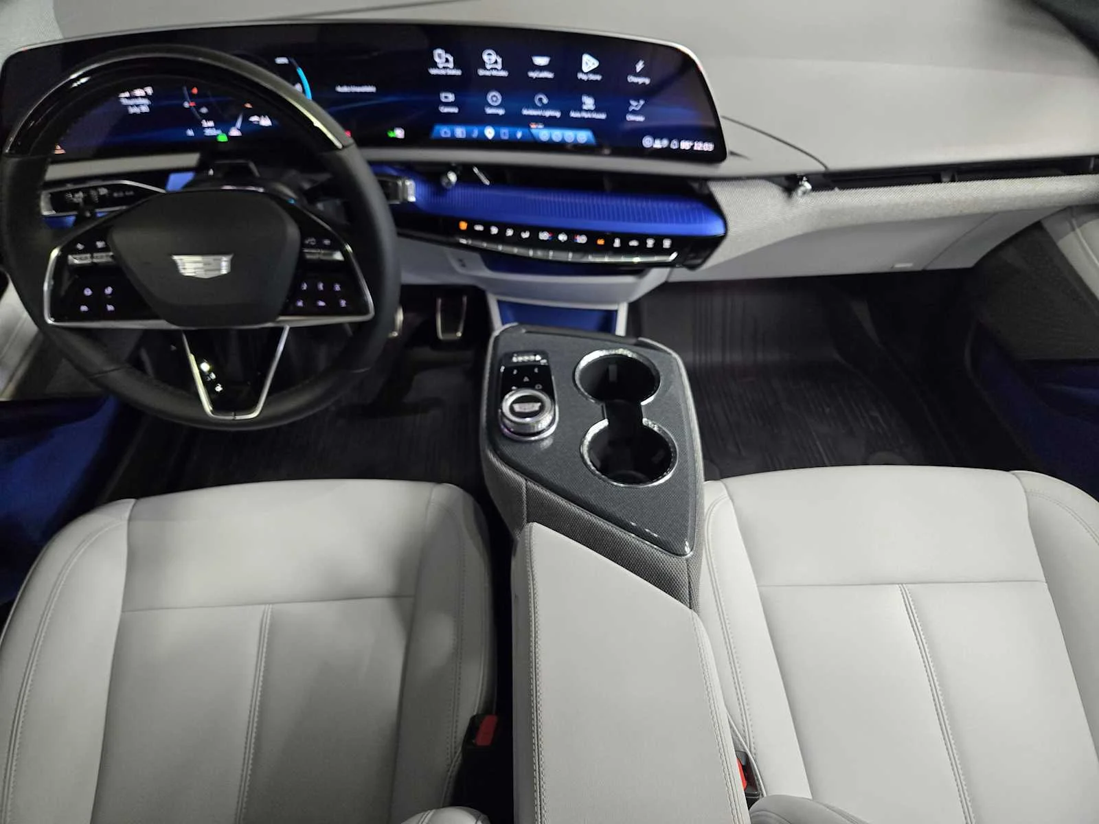 2026 Cadillac OPTIQ Luxury - Photo 19
