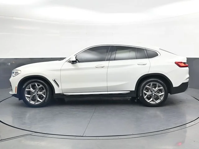 Used 2021 White BMW xDrive30i image 8