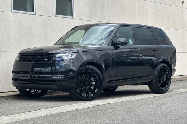 2026 Land Rover Range Rover SE