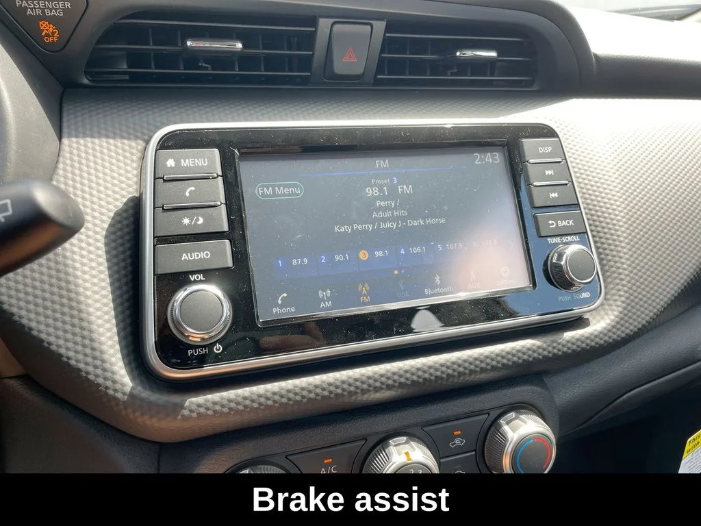 2025 Nissan KICKS PLAY Base - Photo 28