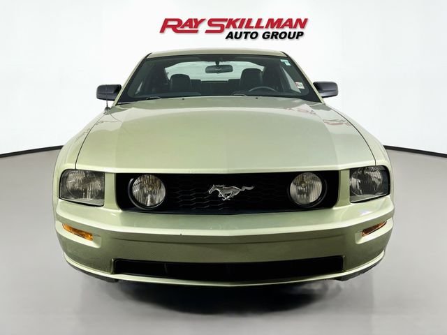 2006 Ford Mustang GT Premium - Photo 2