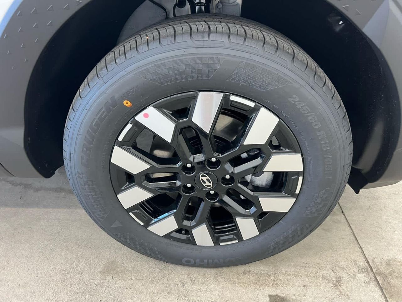 New 2026 Atlas White Hyundai SE AWD image 8