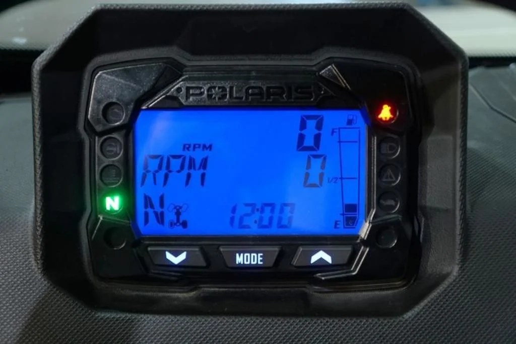 New 2026 MIRAGE BEIGE Polaris CAB image 8